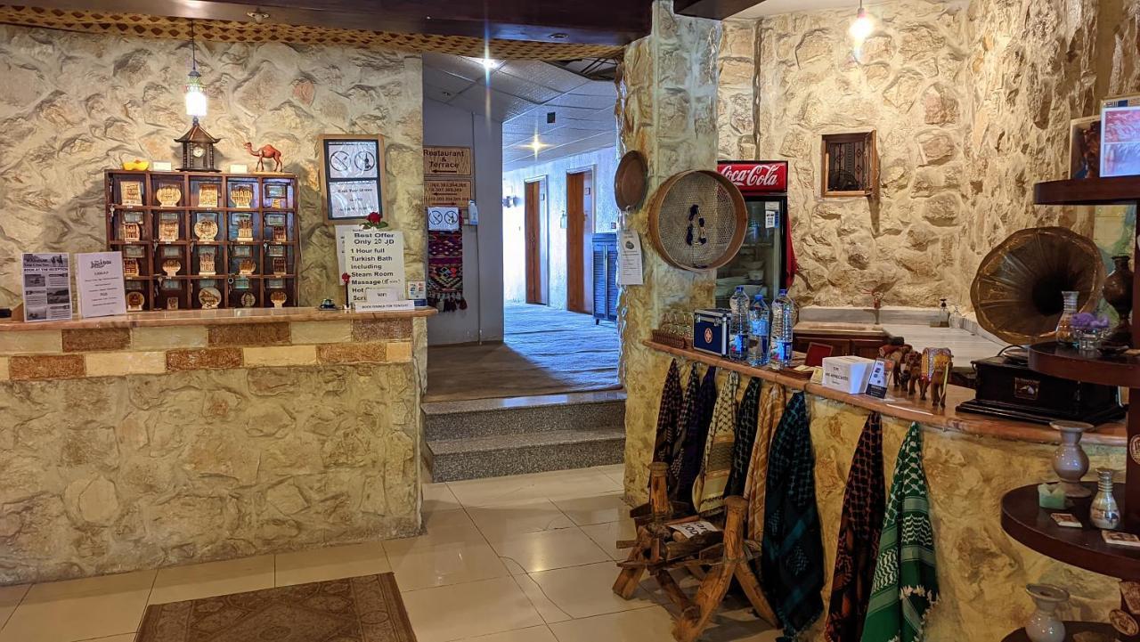 וואדי מוסא Rocky Mountain Hotel מראה חיצוני תמונה