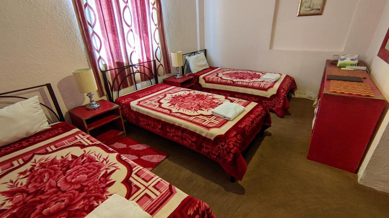 וואדי מוסא Rocky Mountain Hotel מראה חיצוני תמונה
