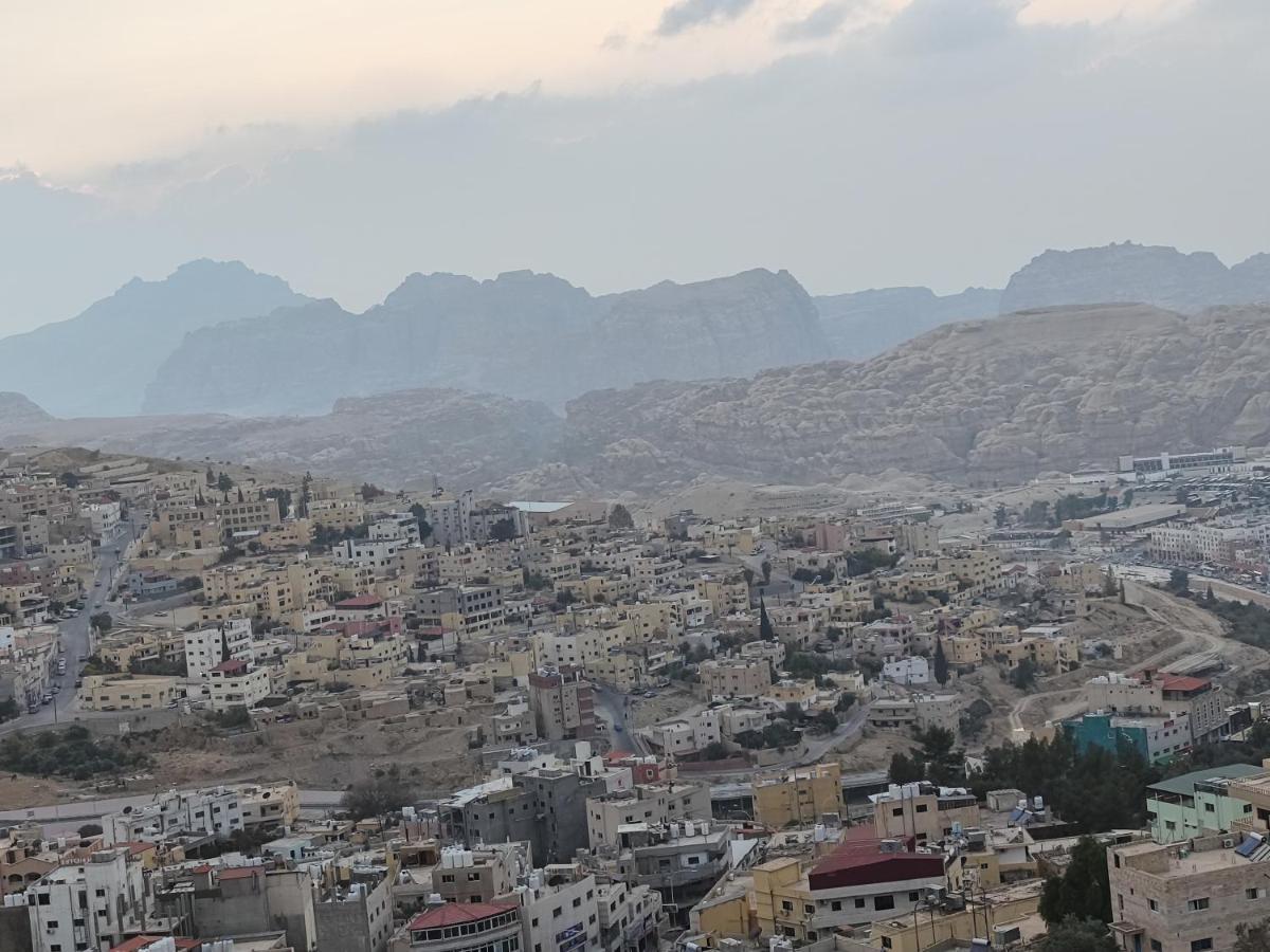וואדי מוסא Rocky Mountain Hotel מראה חיצוני תמונה