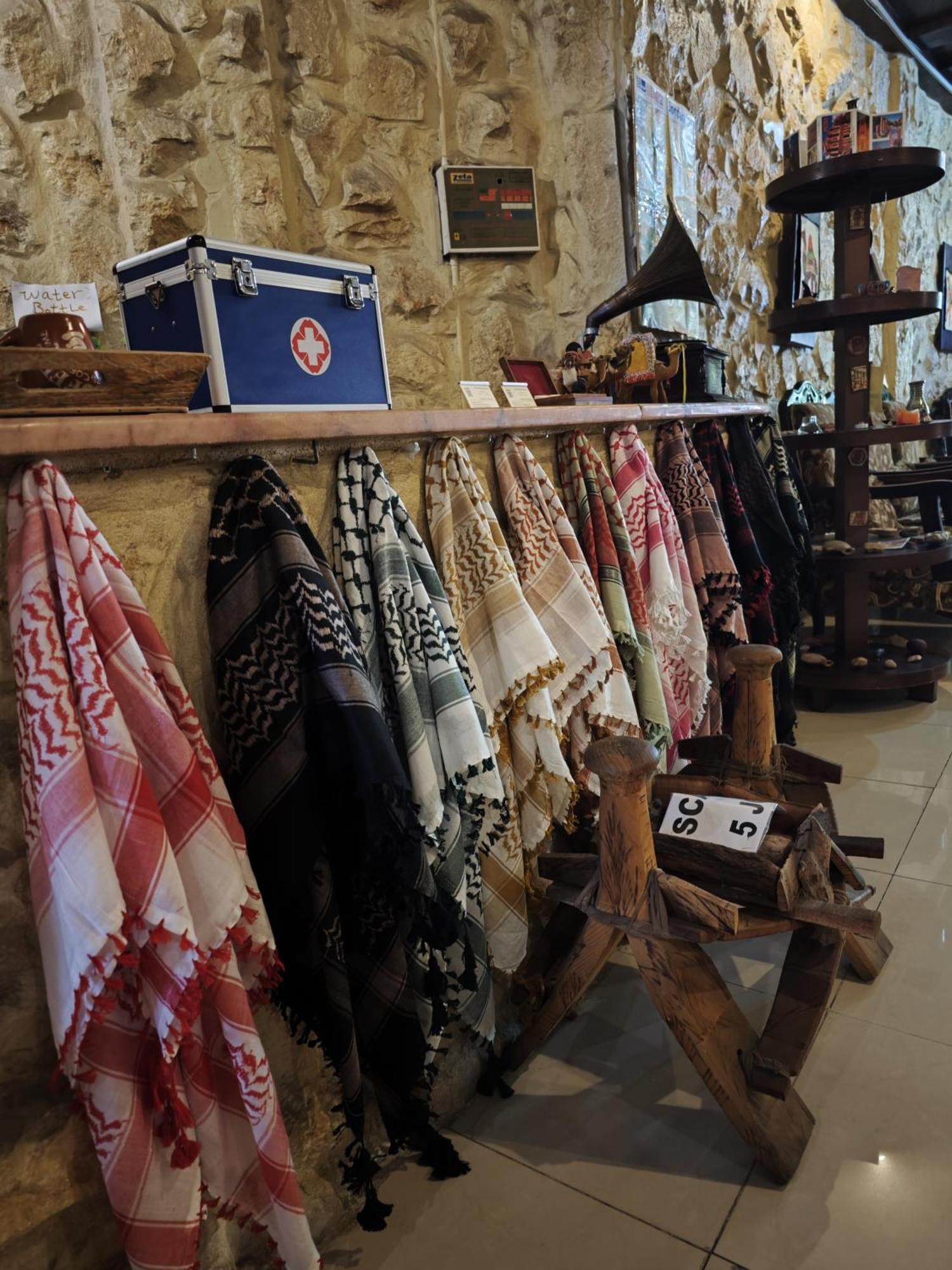 וואדי מוסא Rocky Mountain Hotel מראה חיצוני תמונה