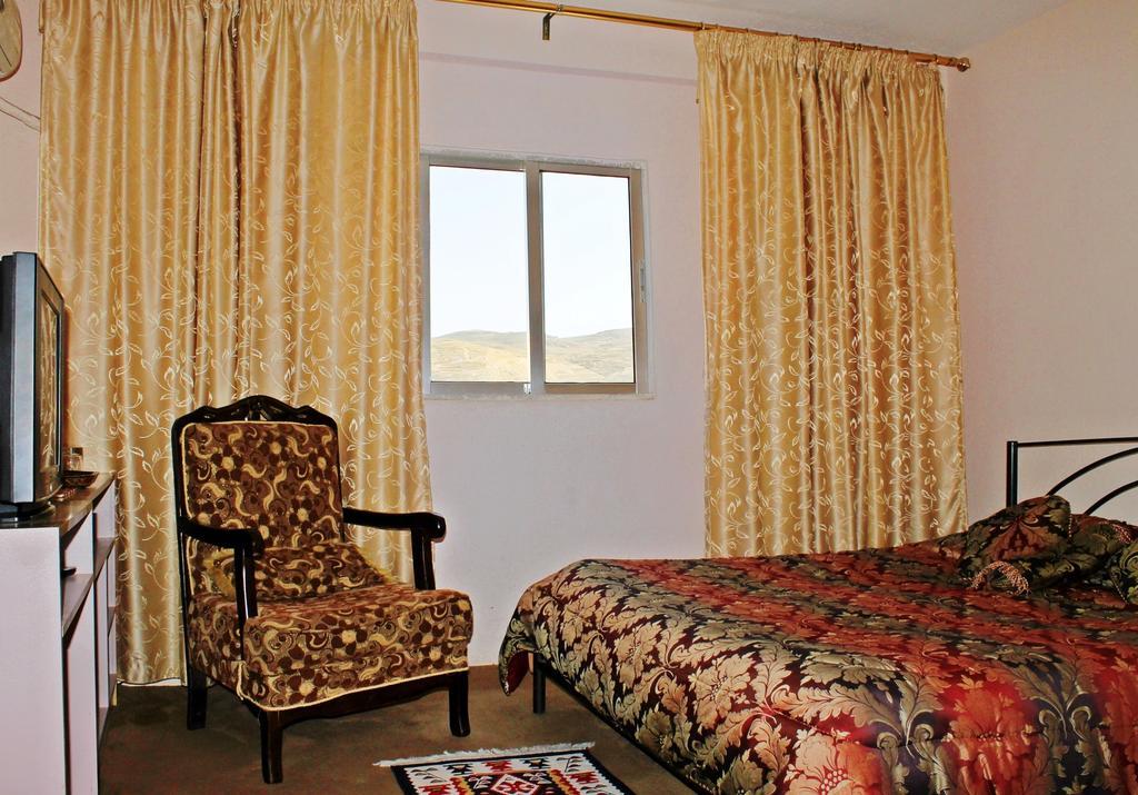 וואדי מוסא Rocky Mountain Hotel מראה חיצוני תמונה